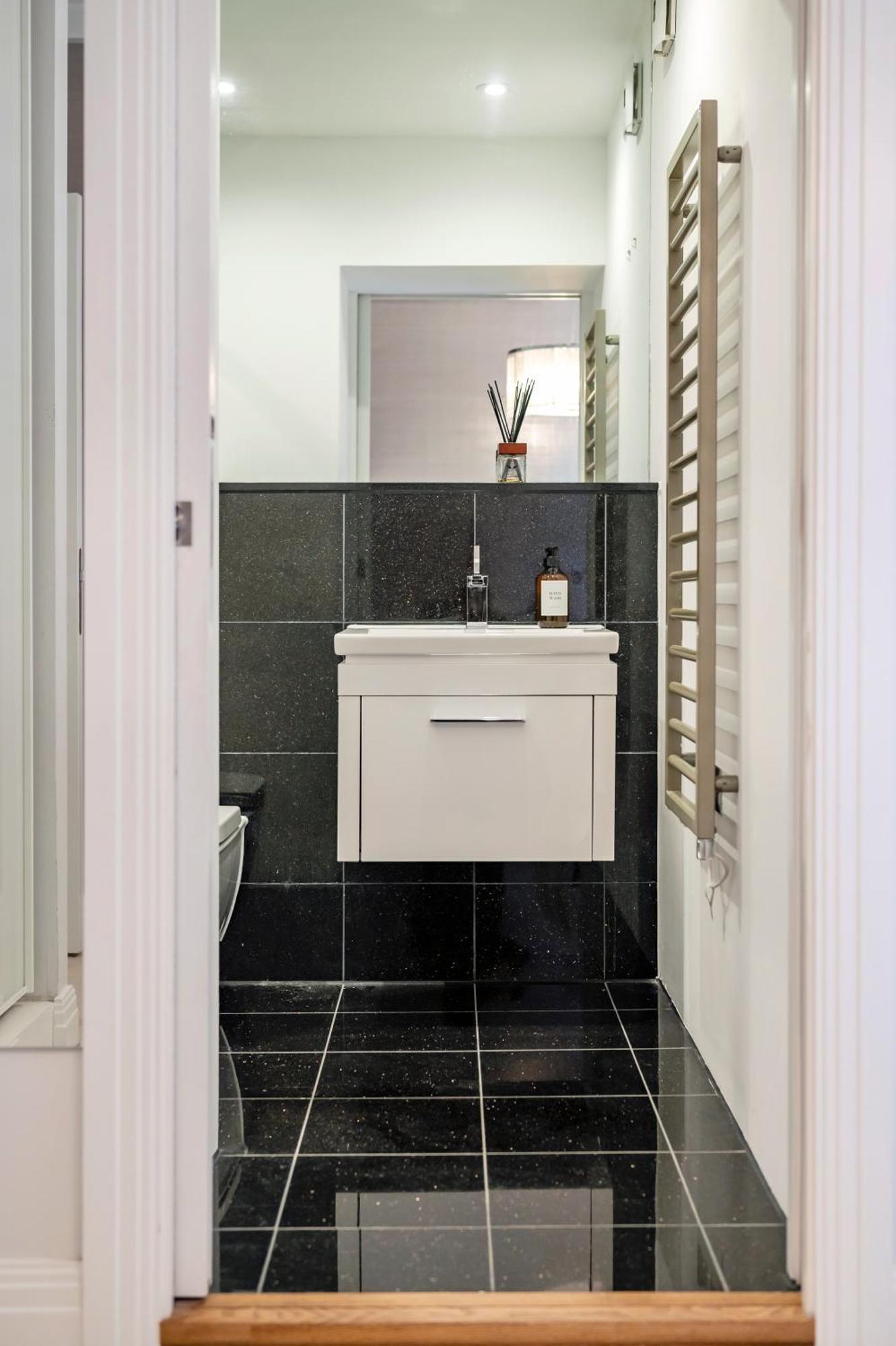 Апартаменты Aircon 2 Bedr, 3 Beds, 2 Bath Covent Garden, Subway Лондон Экстерьер фото