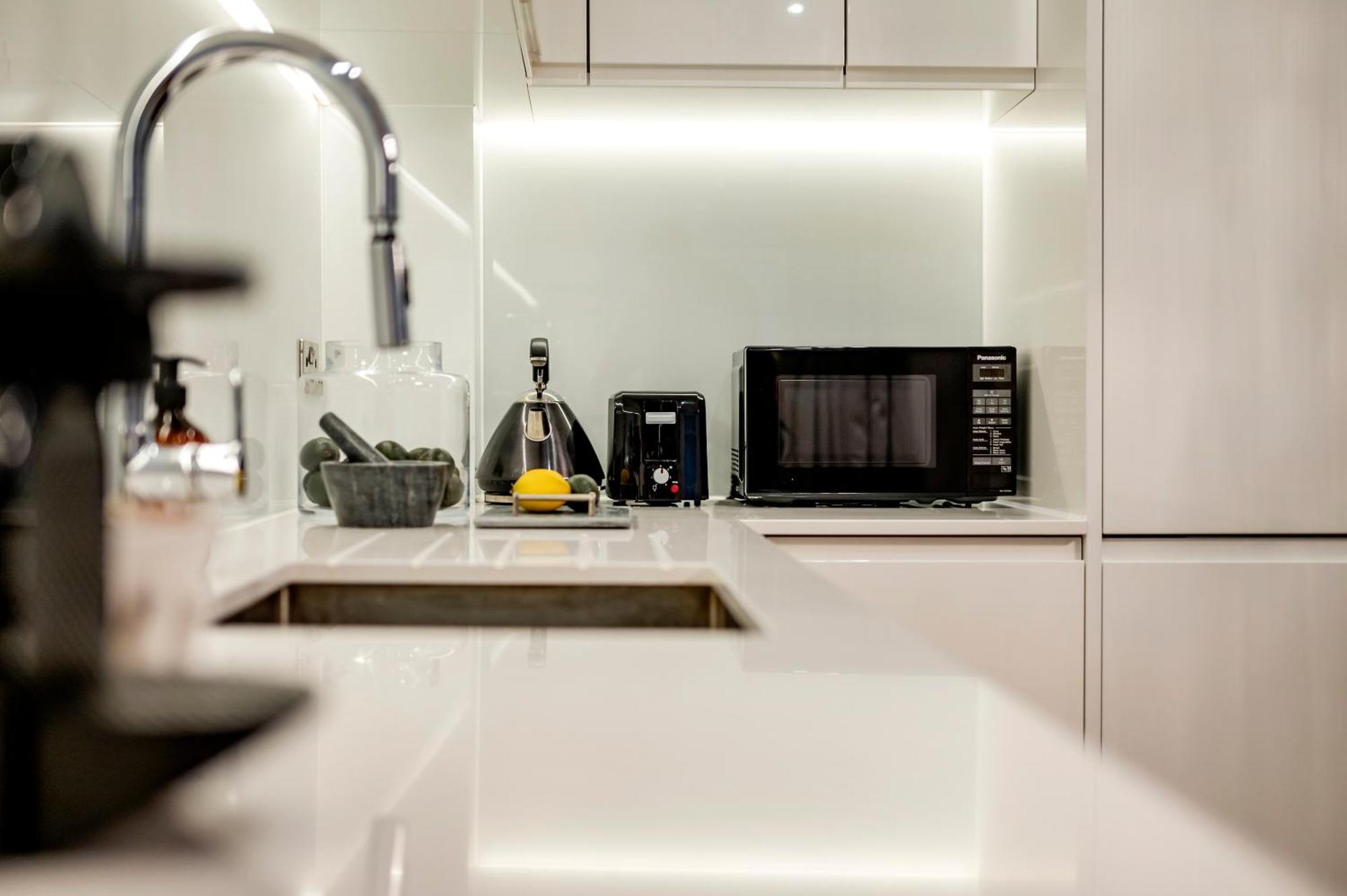 Апартаменты Aircon 2 Bedr, 3 Beds, 2 Bath Covent Garden, Subway Лондон Экстерьер фото