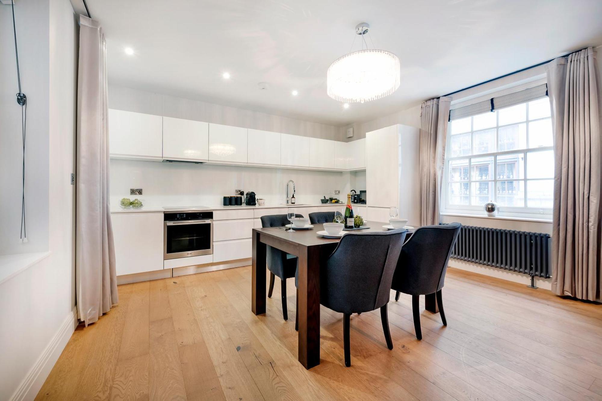 Апартаменты Aircon 2 Bedr, 3 Beds, 2 Bath Covent Garden, Subway Лондон Экстерьер фото
